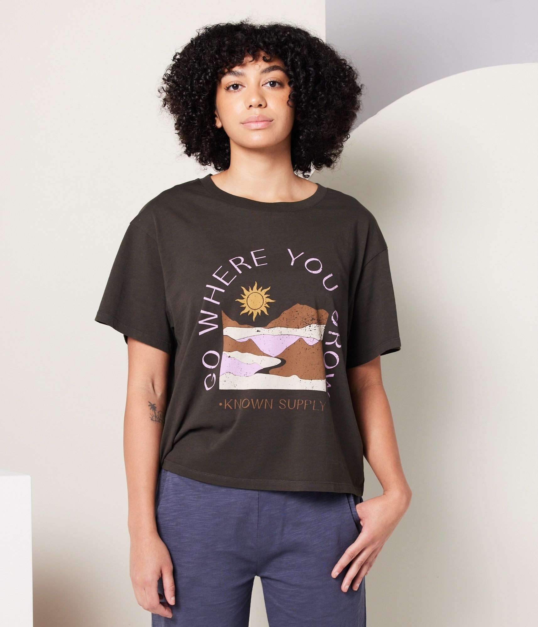 Grow Vacation Tee - Washed Black