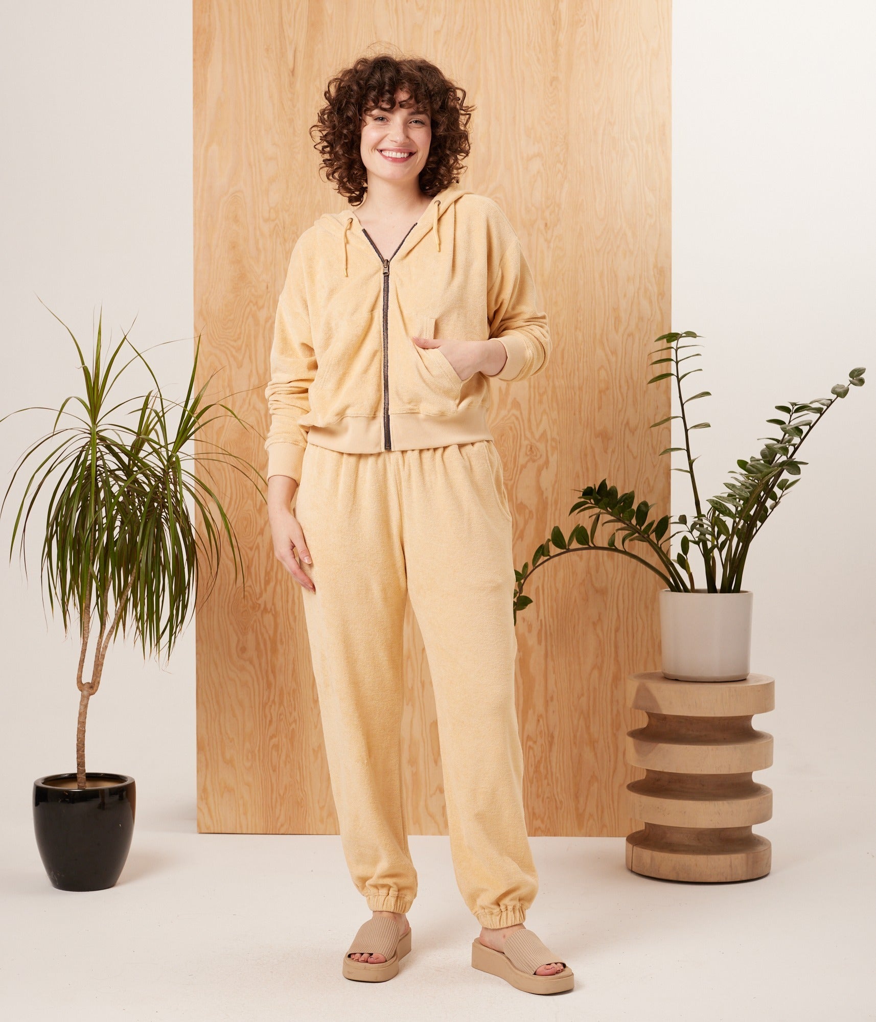 Tansy Jogger - Light Peach