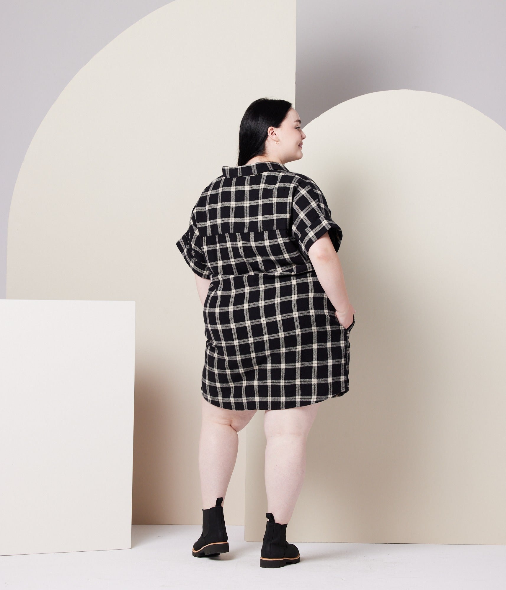 Amaris Dress - Black/Taupe Plaid