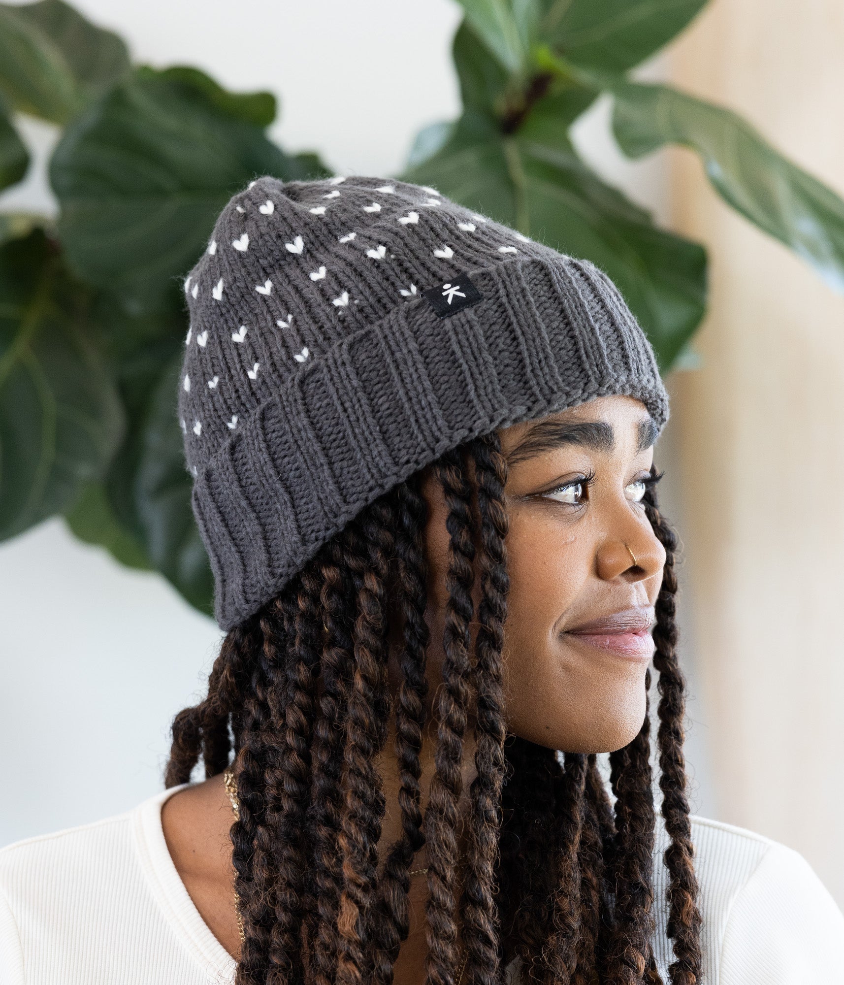 Adriana Beanie - Charcoal/Stone